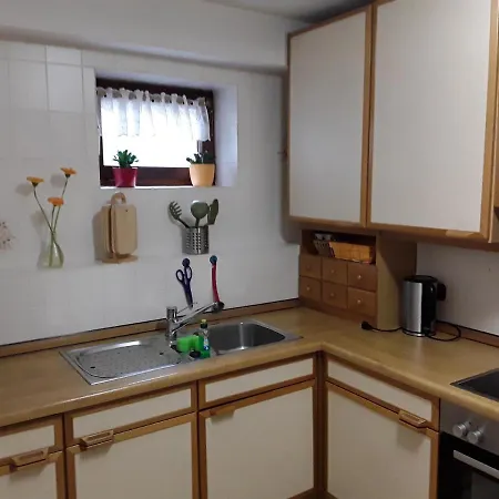 Ruhige Ferienwohnung Mit Ausblick Auf Die Vogesen Apartment *
